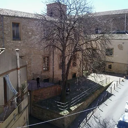 La Dea Bendata Guest house