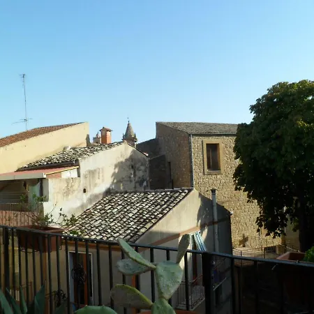 Guest house La Dea Bendata