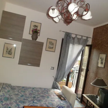 La Dea Bendata Guest house