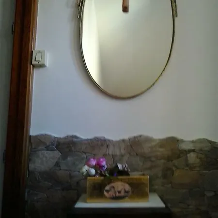 La Dea Bendata Guest house *